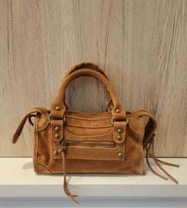 Sac Baby Saga Camel en daim